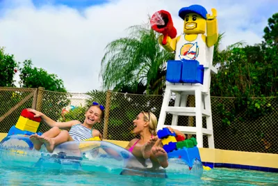 T2 Wp Build A Raft Girl Mom Model 1200X800