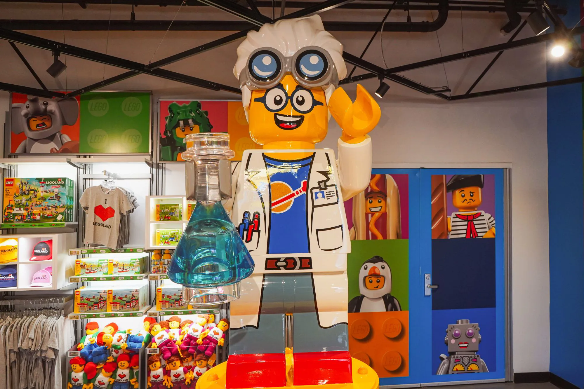 Minifigure Market at LEGOLAND California