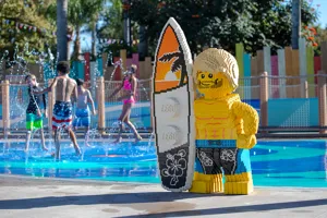 Surfers Cove Model (1)