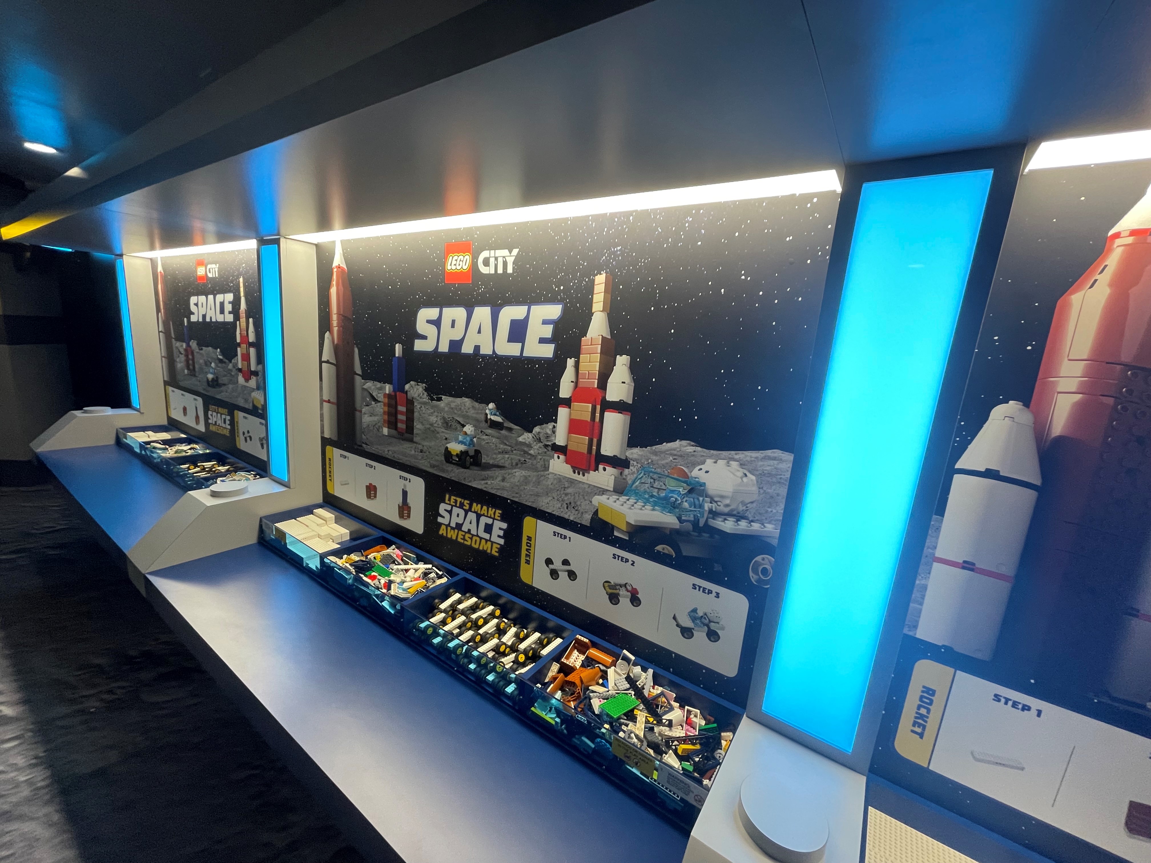 LEGO City Space Build Area 
