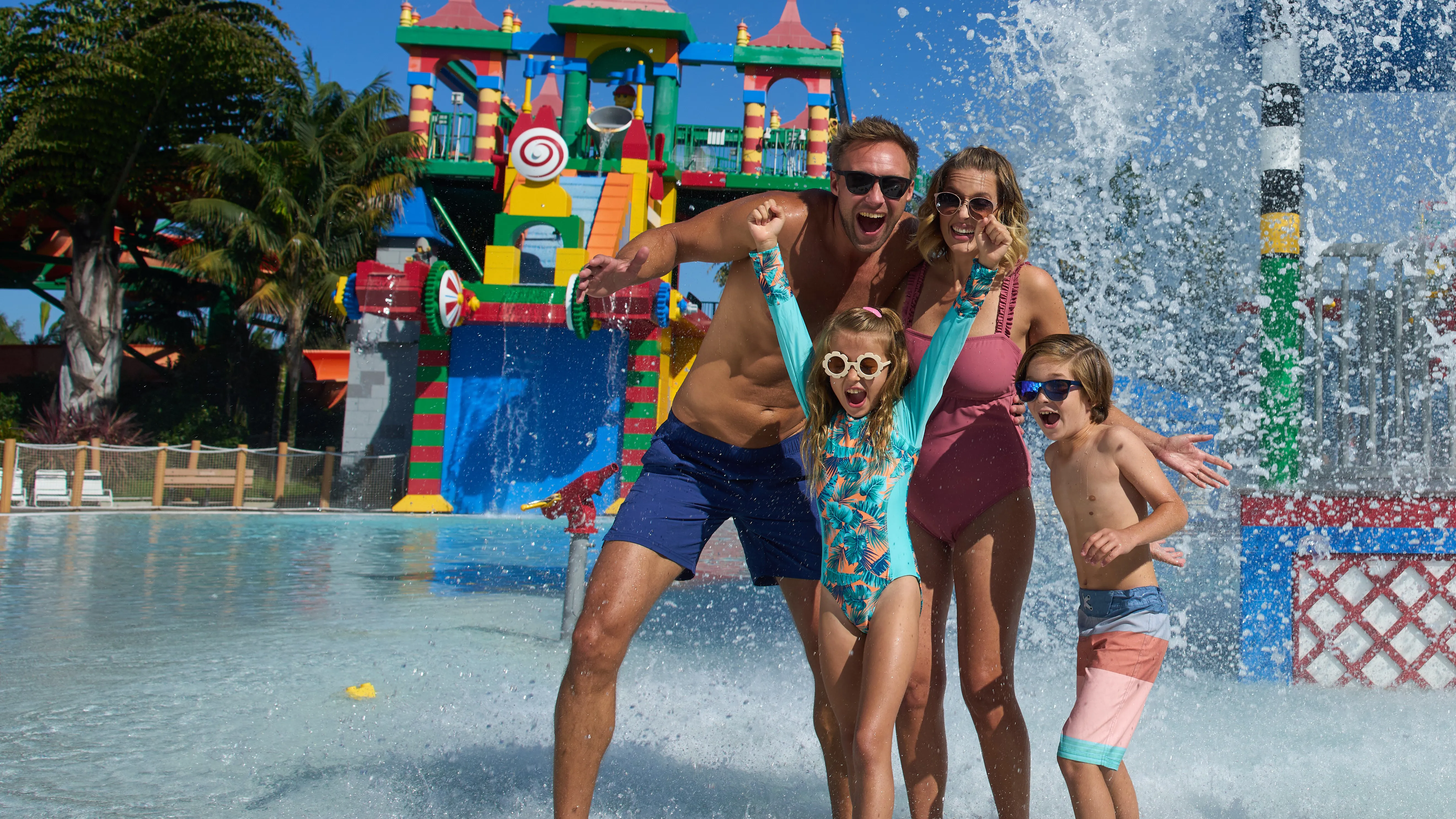 Legoland Waterpark Desktop