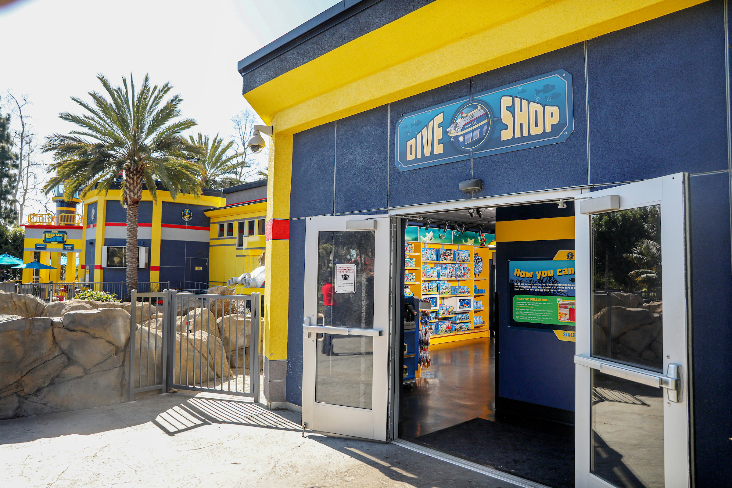 Entrance to the Dive Shop at LEGOLAND California