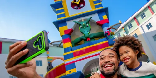 Selfie Outside Legoland Hotel1x1