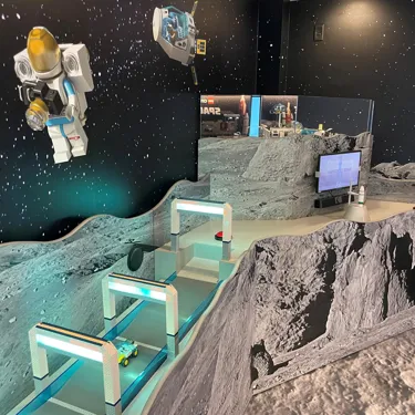 Lego legoland space hotsell