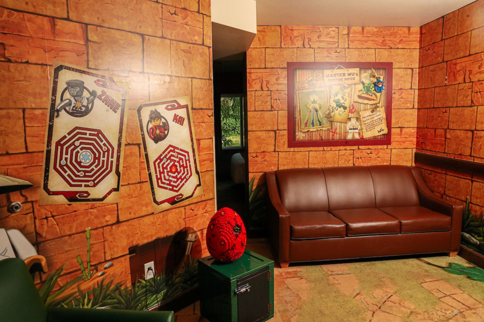 NINJAGO Traditional Suite Lounge