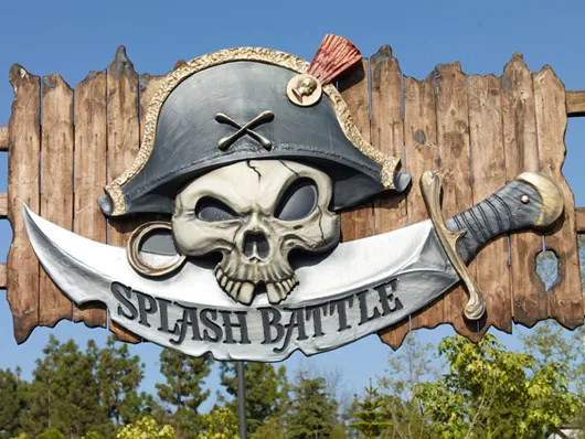 Splash Battle Entrance Sign