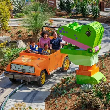 DUPLO Dino Trail