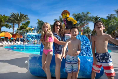 W2 Surfers Cove Family