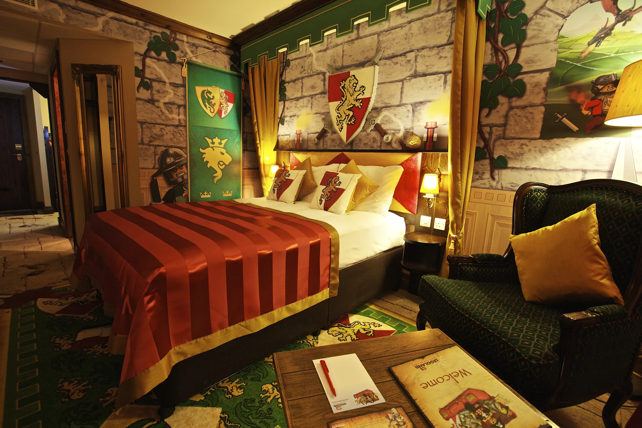 KINGDOM Rooms