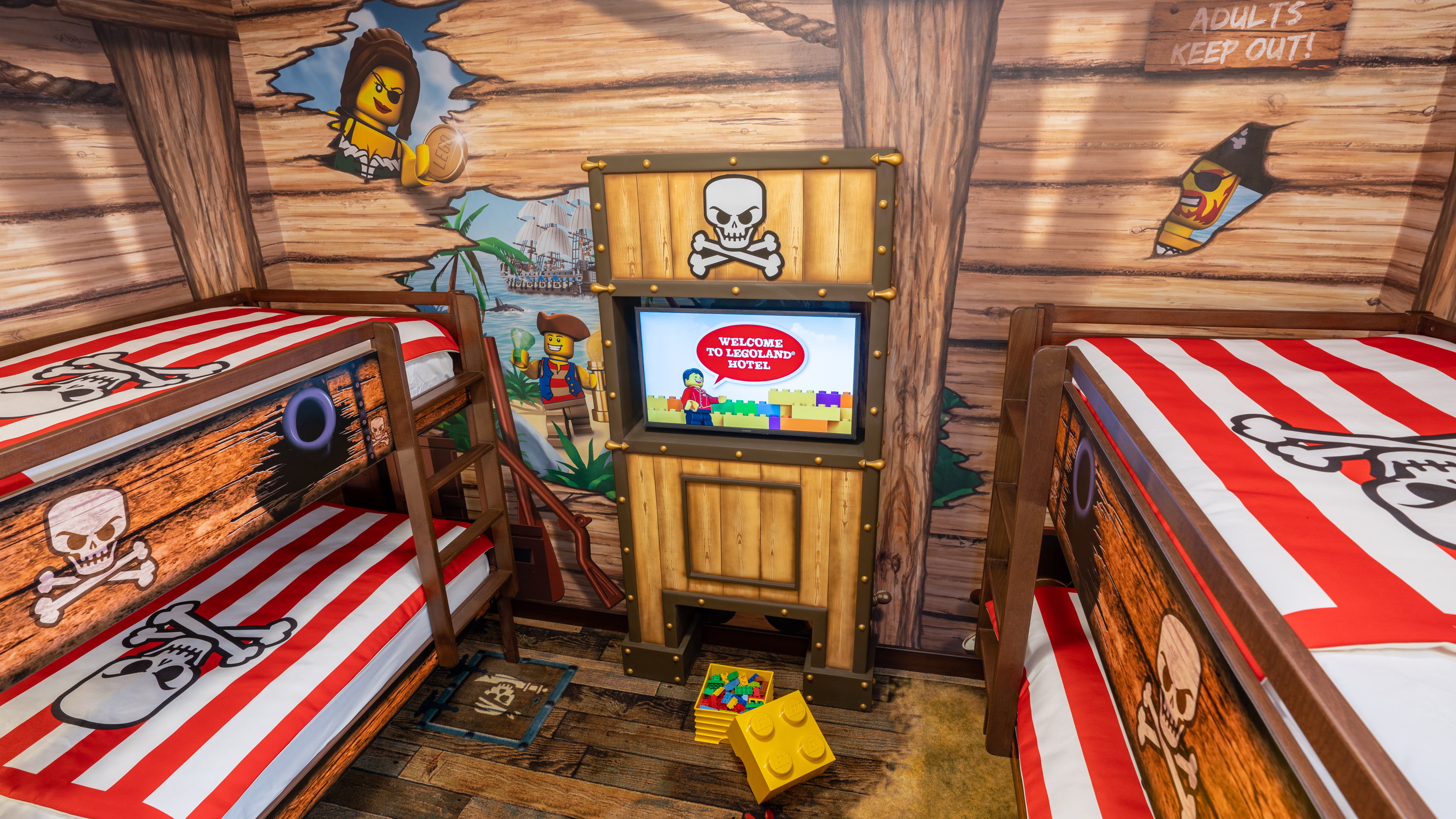 Legoland Hotel Room Interior Pirates 6