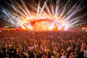UNTOLD 5