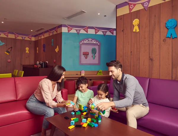 LLH LEGO Friends Suite Living Room 1 Hires