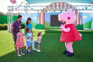 Peppa Pig Theme Park Florida Meet and Greet