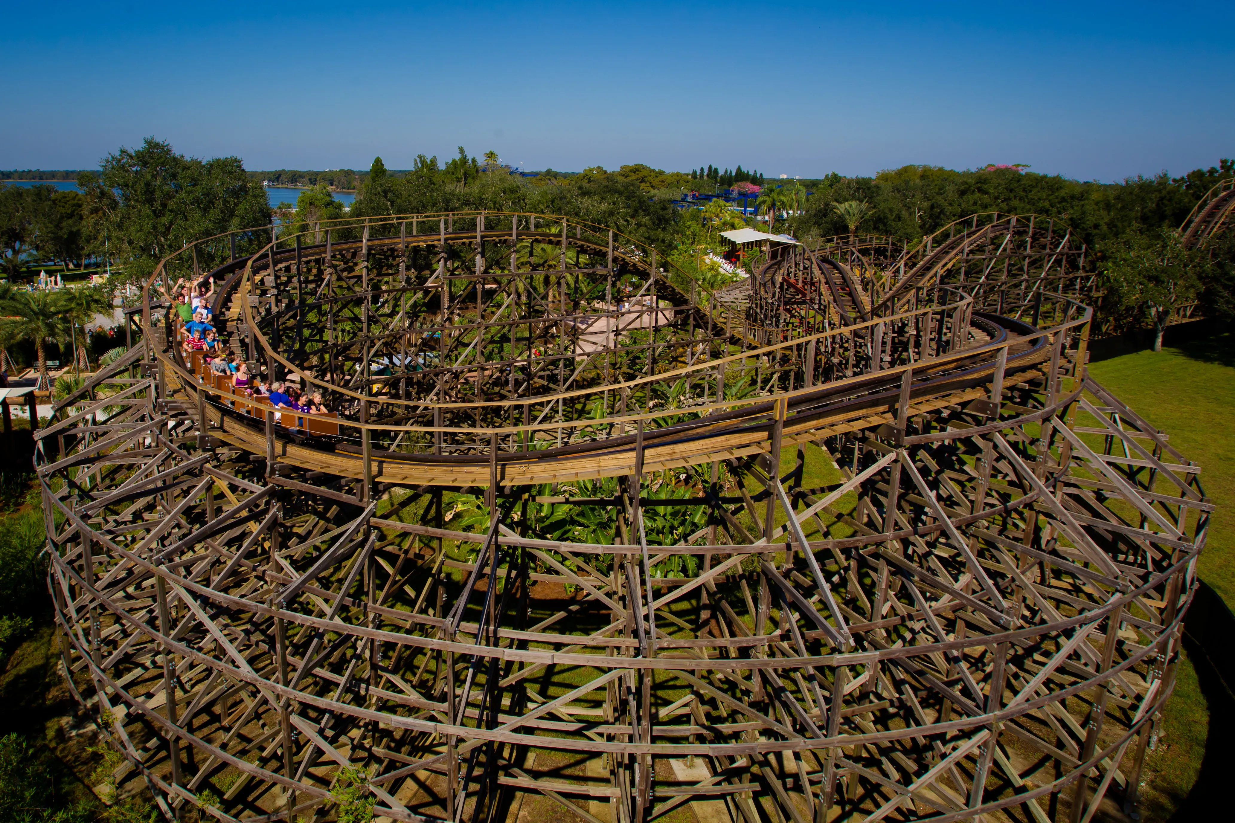  A family-friendly wooden coaster that curves and dips in and around a prehistoric jungle of life-sized LEGO® brick dinosaurs.