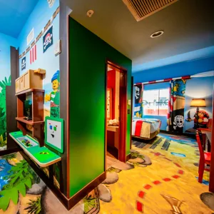 Full room layout of a themed room at Pirate Island Hotel