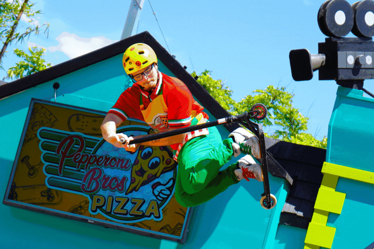 Go Xtreme! GIF 600X400[1]