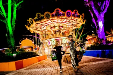 Brick Or Treat MONSTER PARTY At LEGOLAND FL Creepy Carousel