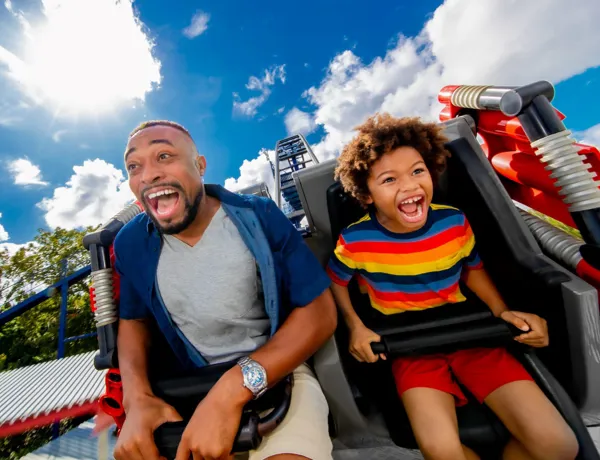 The Super Splash ride in Dream World amusement park in B…