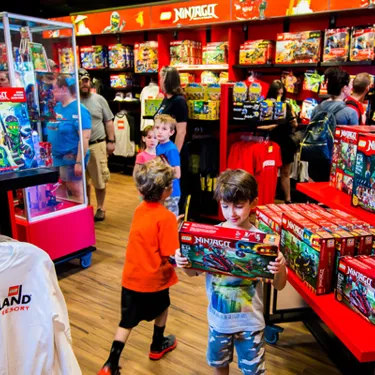 Ninjagowuswarehouse.2.800X400