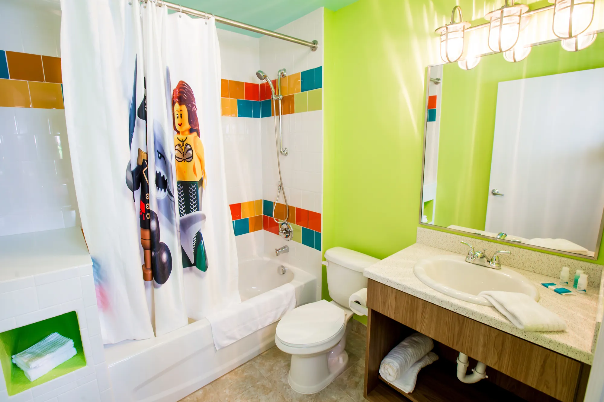 Kid-friendly showerhead & toilet