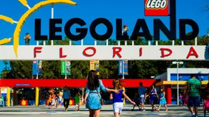 Bn9 Legoland Florida Front Gate