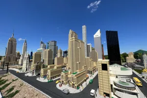 MINILAND Manhattan at LEGOLAND New York