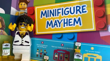 Minifigure Mayhem