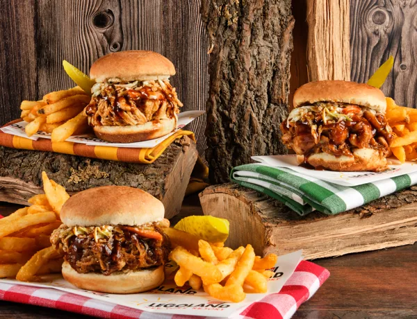 Smokey's Brick B Q sandwiches at LEGOLAND New York
