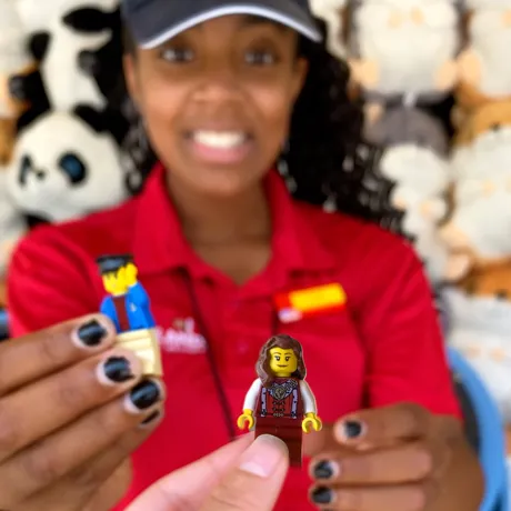 3 Steps to Minifigure Trading at LEGOLAND New York Resort