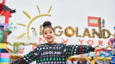 Pete 111023 1 Holiday 13