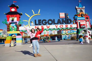 LLNY Holiday 11 15 24 0105