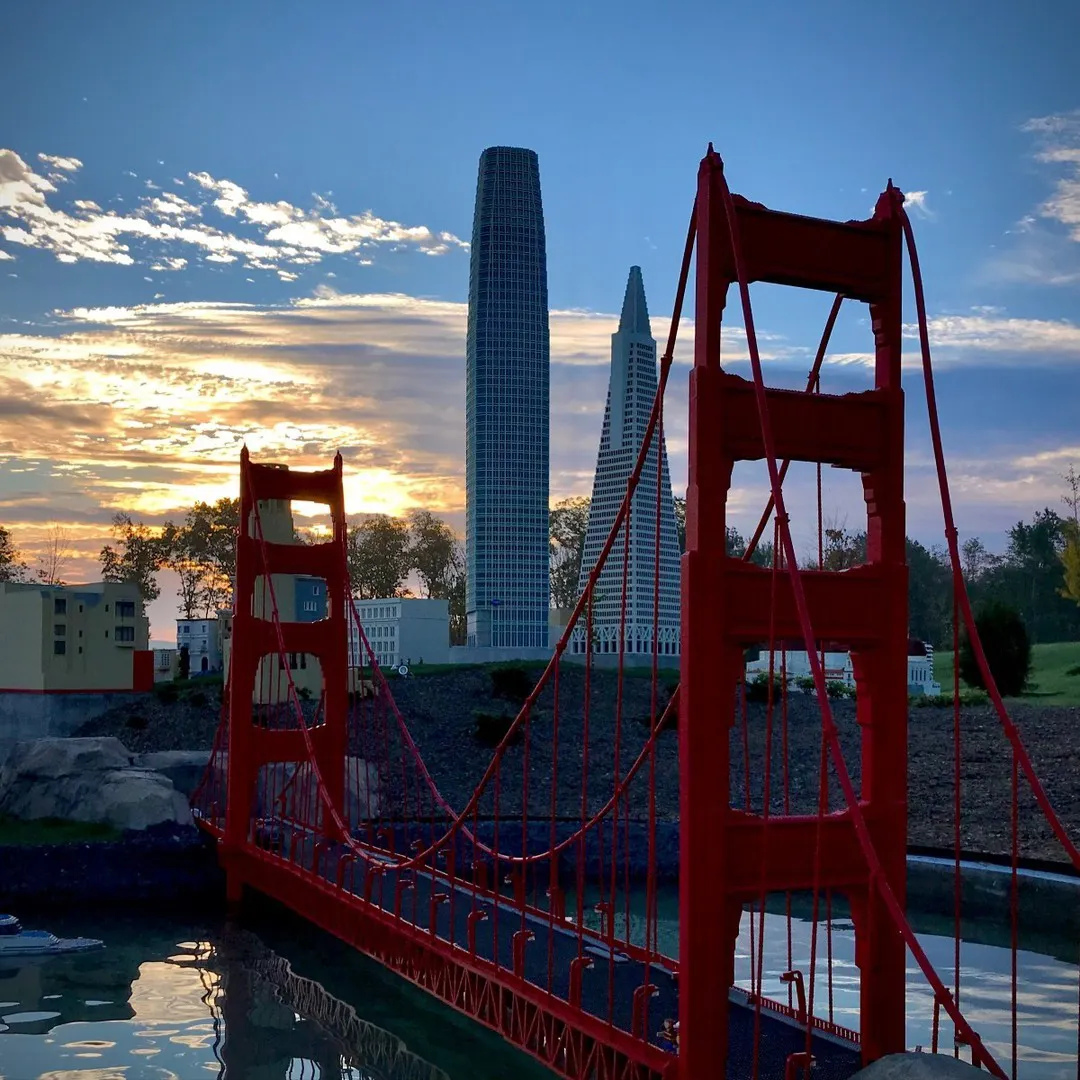 Golden Gate Bridge LLNYR