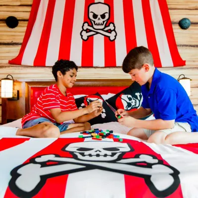 Pirate Room Boys LEGO