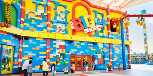 LLJ 32 B The Big Shop