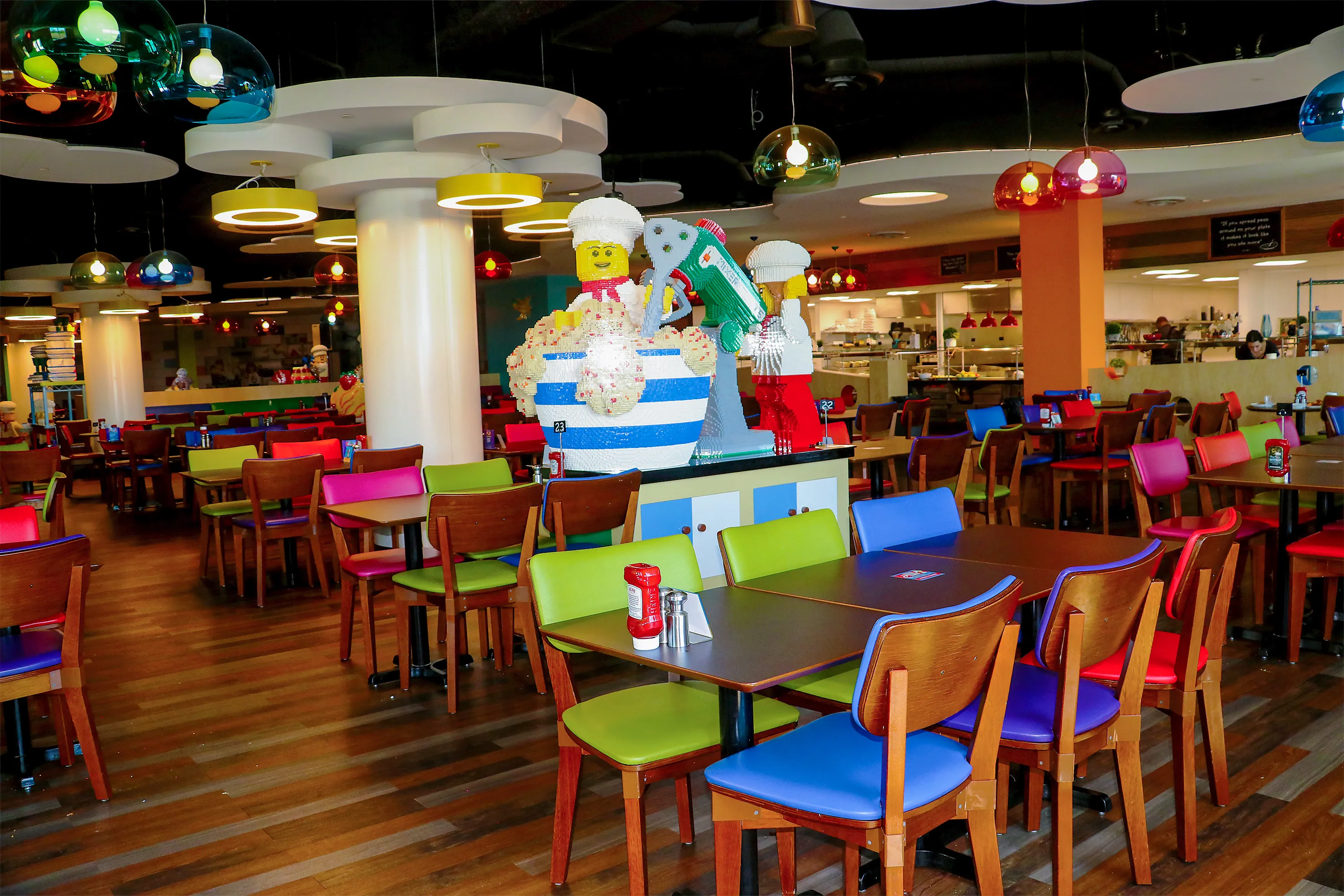 Dining at Hotel | LEGOLAND York Resort