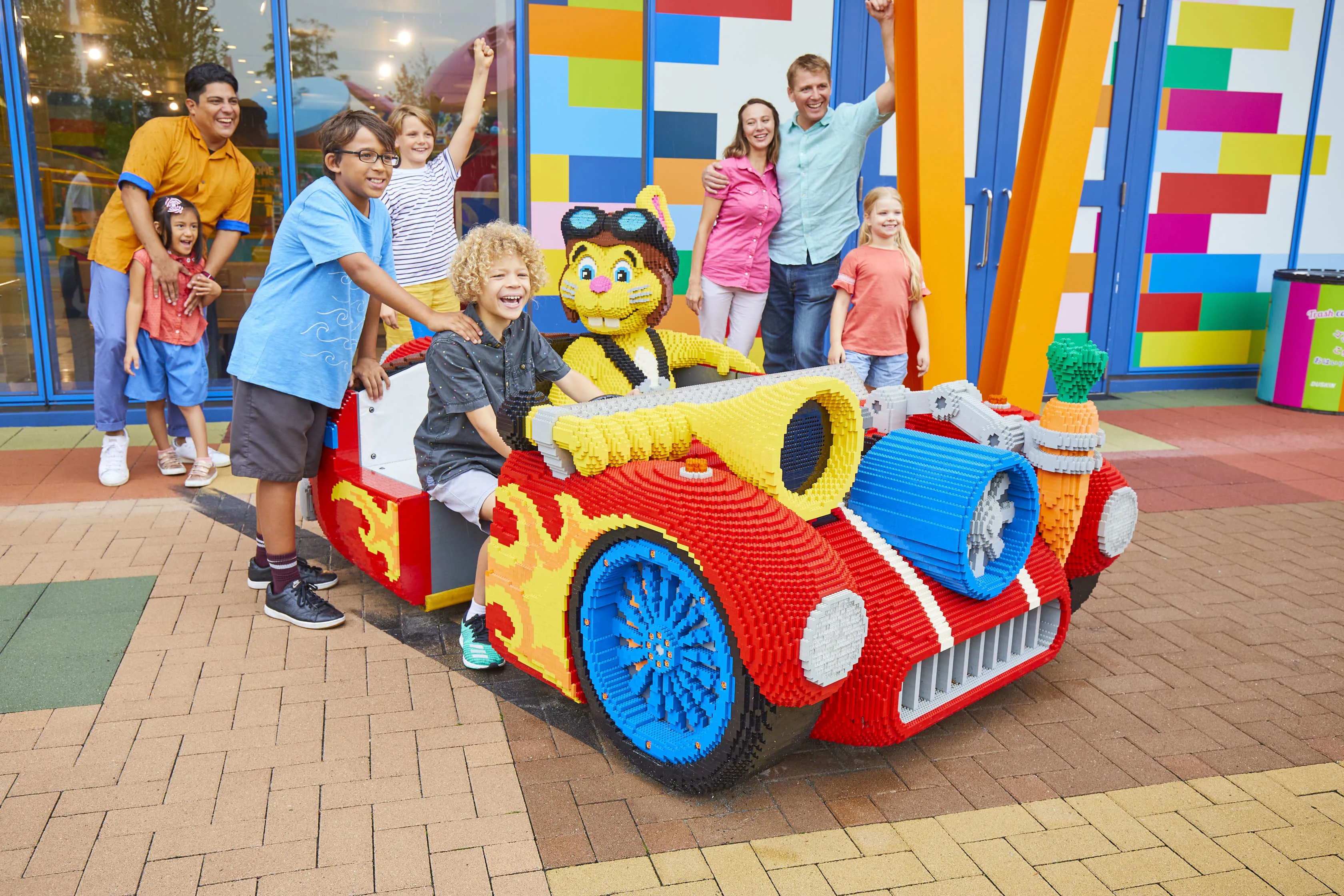 Theme Park Legoland New York Resorts