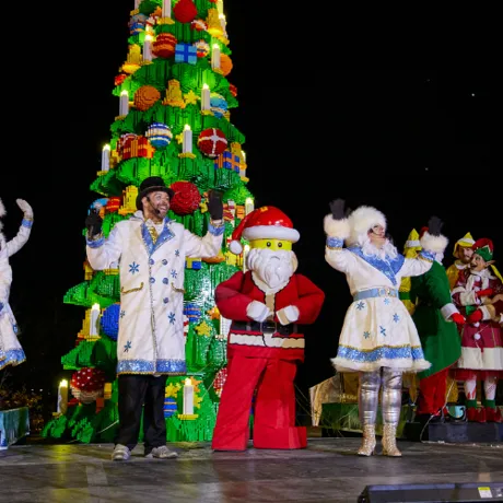 Holiday Bricktacular at LEGOLAND New York