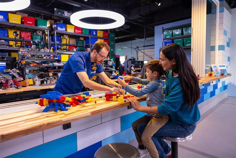 Model Builder Days | LEGOLAND New York Resort